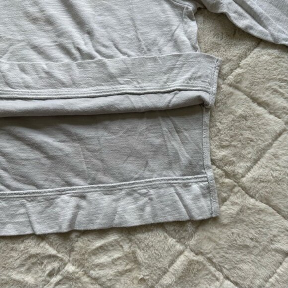 Victoria's Secret sport | Cream & Gray Boxy Pullover Sweater | Size Extra Small - Picture 6 of 10